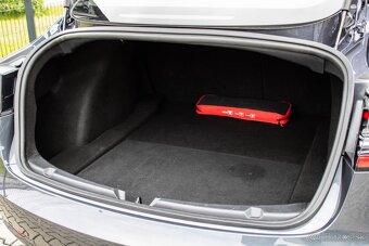 Tesla Model 3 Long Range - 14