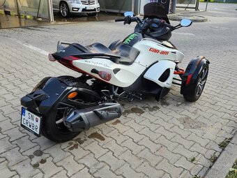 Predam vymenim trojkolku Can Am Spyder RSS 1000 - 14