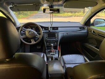 Škoda Superb II facelift 3.6 V6 FSI DSG 4x4 Lauri&klement - 14