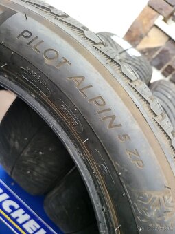 245/50 R19 Michelin zimne pneumatiky - 14