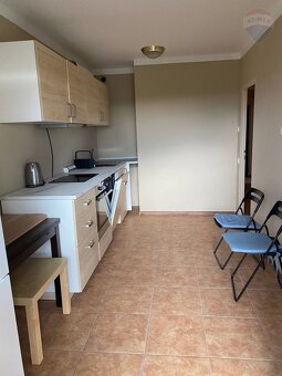 Útulný  trojizbový byt v Dunajskej Strede – prvé nasťahovani - 14