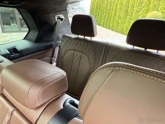 BMW X7 5.0i M Power, rok.v 2021, 67 tisíc km,, INDIVIDUAL - 14
