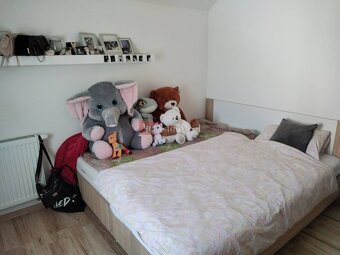 Predaj:Prerobený 4-izbový RODINNÝ DOM, pozemok 792 m2, Sučan - 14