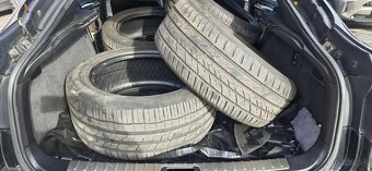 predám BMW X6 xDrive30d - 14