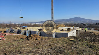 PREDPREDAJ  2izb. BYTOV- NITRA - 14