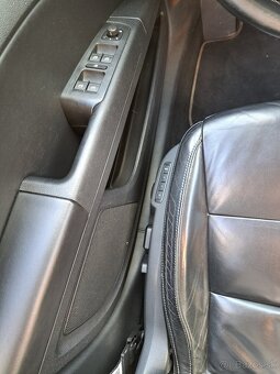 Predám Škoda Superb 2 1.8T 4x4 sedan - 14