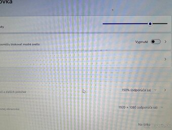 Notebook 14" DELL.Intel i5-6300U 2x2,40GHz.8gb ram.120g SSD - 14