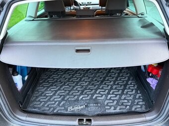 VOLKSWAGEN PASSAT B7 COMBI - 14