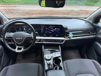 KIA Sportage 1.6 T-GDi mHEV Gold 4WD A/T - 14
