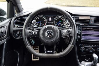 Volkswagen Golf R 2.0 TSI 221 kW 4Motion - 14