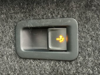 VW PASSAT GTE 1.4 PLUGinHybrid 2020 ...21000 s DPH - 14