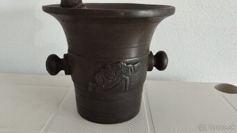 Starý válečný litinový mažiar s dělom a rokem 1914-1917 +tlo - 14