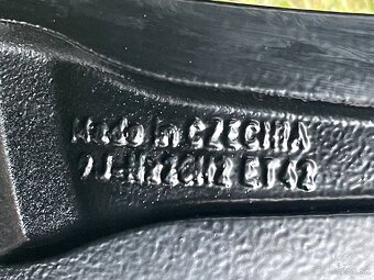 skoda Kodiaq VW Tiguan VEGA Triglav SUZUKA 235 45 R20 - 14