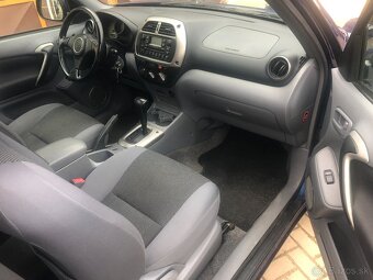 Toyota Rav4 2.0 VVT-i, 110 KW, 3 DV, automat - Náhradní díly - 14