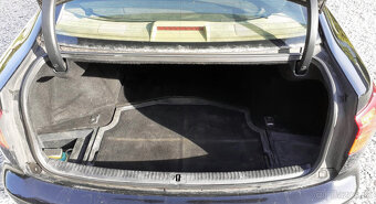 Lexus IS 220D - 14