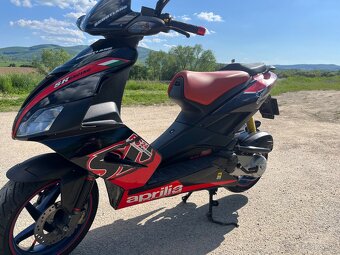 Aprilia sr50 - 14