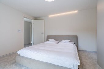 Luxusný 4 izb. byt na PRENÁJOM,Košice - Sever, ul. Ďumbiersk - 14