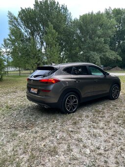 Predám Hyundai tuscon - 14