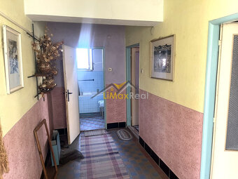 Starší RD na Liptove s veľkým pozemkom - 14
