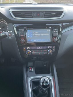 Nissan Qashqai 1.5 dCi 81 kW Tekna  - GARÁŽOVANÉ - 14