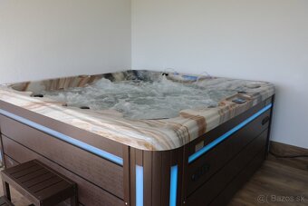 Luxusná SMART VÍRIVKA SKLADOM - 14