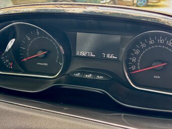Predám Peugeot 208 2014 1.2 VTi - 14