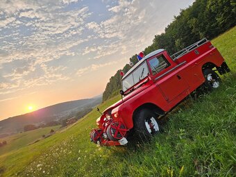 Landrover  109 poziarnicky special - 14