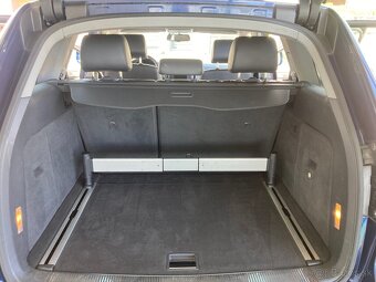 Volkswagen touareg 176kW rok 2008 - 14