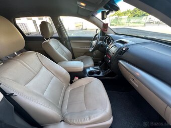 Kia Sorento 2,2 Crdi 4x4 automat TOP stav - 14