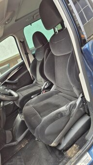 Citroen C4 Picasso 1,6HDI 80kw kód motora: 9HY - 14