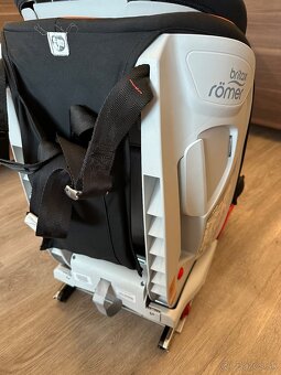 Autosedačka Britax Römer Advansafix III - 14