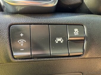 Kia Sportage 4x4 Automat 11/2016 125.000 km - 14