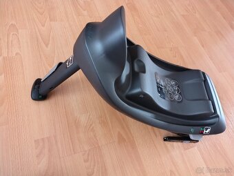 Cybex Aton B2 I-Size + Isofixová základňa Cybex Base One - 14