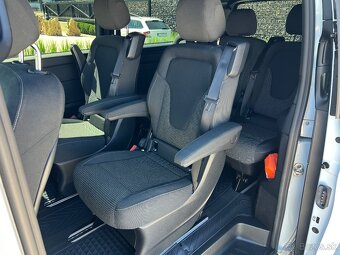 Mercedes-Benz V trieda V300d AMG line 4Mat - 14