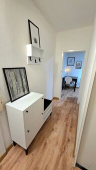 Na prenájom 2 izbový moderný byt BLÍZKO CENTRA - 14