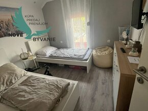 Dom 2x apartmán blízko mora v Chorvátsku na ostrove Vir - 14