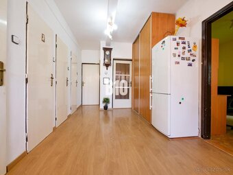 4 izbový rodinný dom - Dolné Krškany - 693 m2 - 14