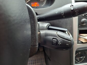 Peugeot 307 1.6hdi - 14