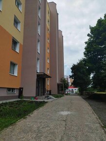 Na prenájom 1-izbový byt v Lučenci - 14