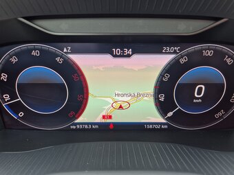 Škoda Karoq 1,6 TDi Style 85 kW 6°manuál - 14