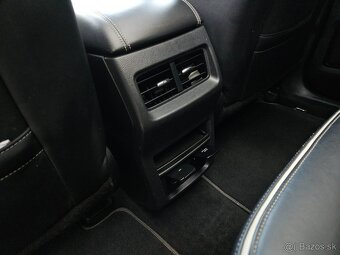 Ford S-Max 2.0TDCi Vignale - 14