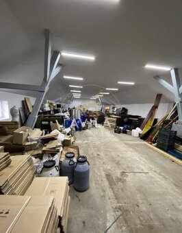 NA PREDAJ: priemyselný areál 3000m2 - Hrnčiarovce nad Parnou - 14