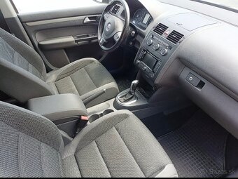 VOLKSWAGEN TOURAN AUTOMAT - NA PREDAJ / NA SPLATKY - 14