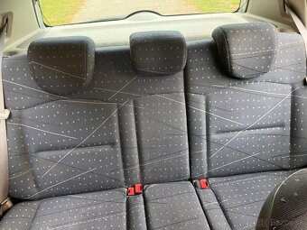 Predám Renault Clio MK2, 1.5 dCi, r. 2003 – 5 dverí - 14