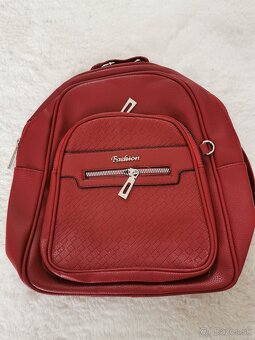 Kabelky a ruksaky. - 14