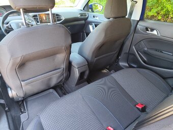 Peugeot 308 1.2 PureTech S&S 130 Style - 14