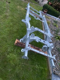 Rám - Rámy na Navara D40 / D22 / Hilux / L200 / Nissan Path - 14