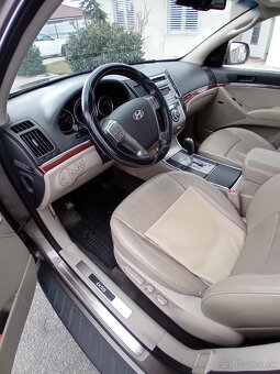 Hyundai IX55, automat, 4x4, 3,0 CRDI, 176kw, 186000km - 14