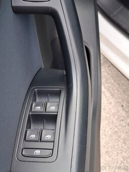 SEAT ATECA TSi 85 kW r.v. 2017 - 14