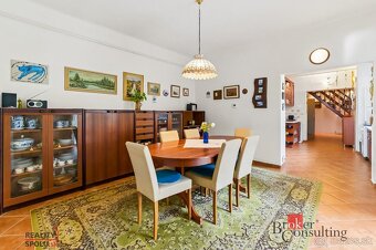 Priestranný rodinný dom neďaleko BA - výhodná kúpa pre rodin - 14